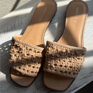 Marc Fisher Woven Tan Spike Slides ✨